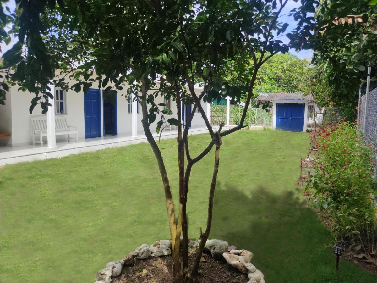 Puerta Azul Capurgana Hotel Exterior photo